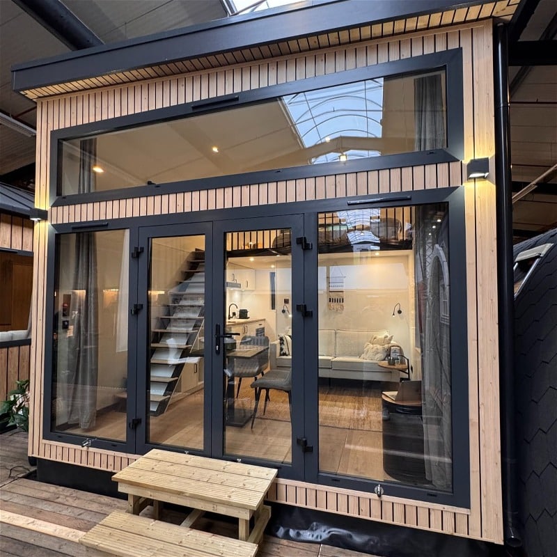 Tiny Loftcabin 1